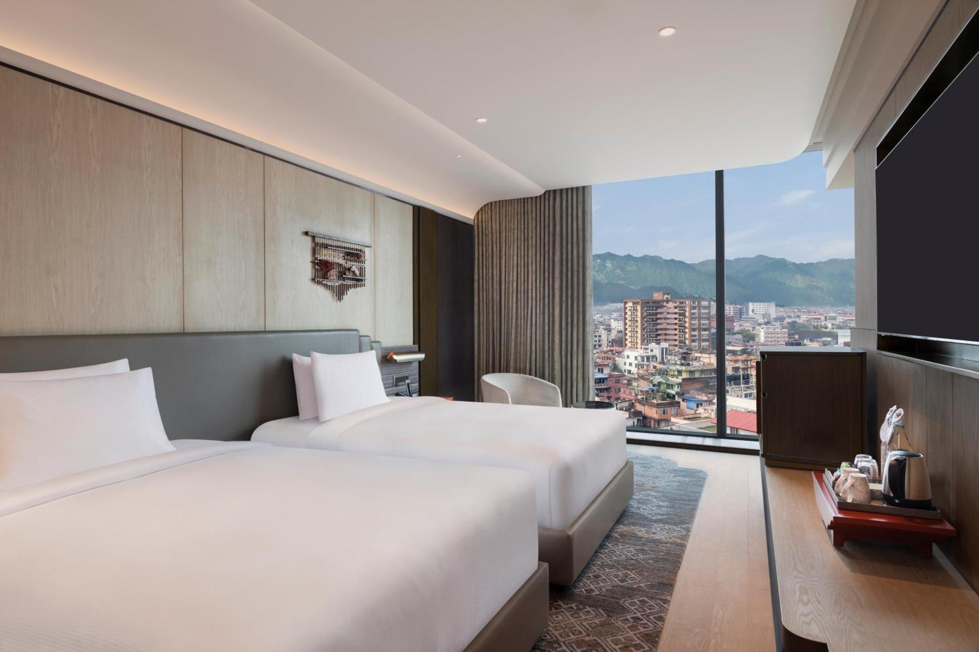 Hilton Kathmandu Hotel Buitenkant foto